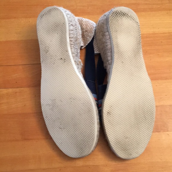 Cute Striped Espadrilles - Picture 3 of 4